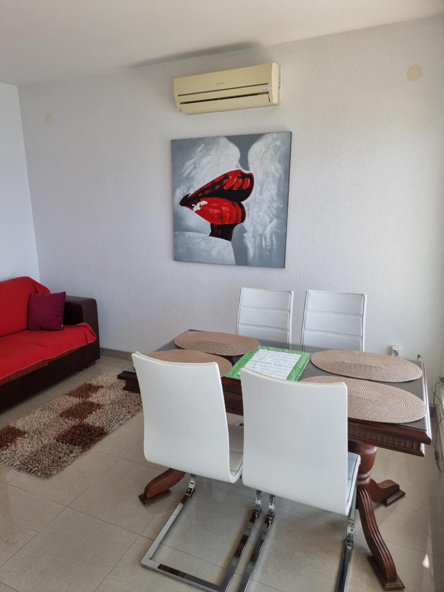 Apartmani Anda Zivogosce Phòng bức ảnh